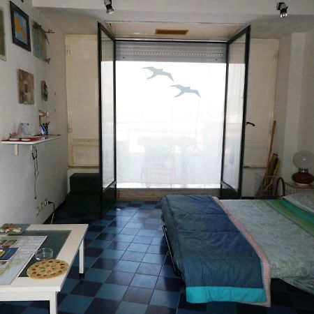 Pietre Nere Aparthotel Giardini Naxos Exterior photo
